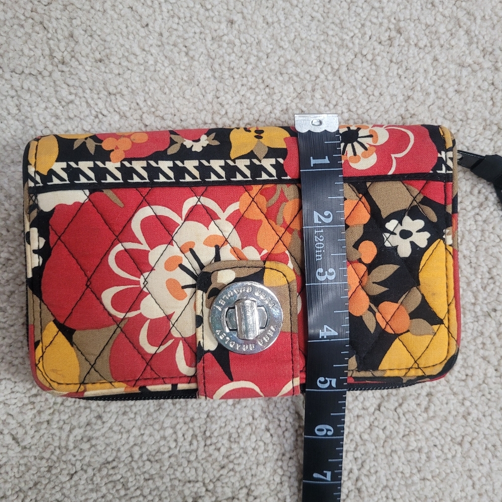 Vera Bradley Floral Patterned Wallet with Turn Lock - Picture 4 of 6